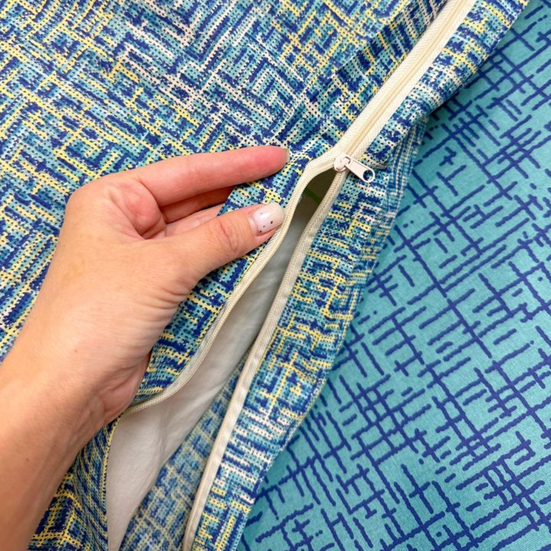Cushion zipper